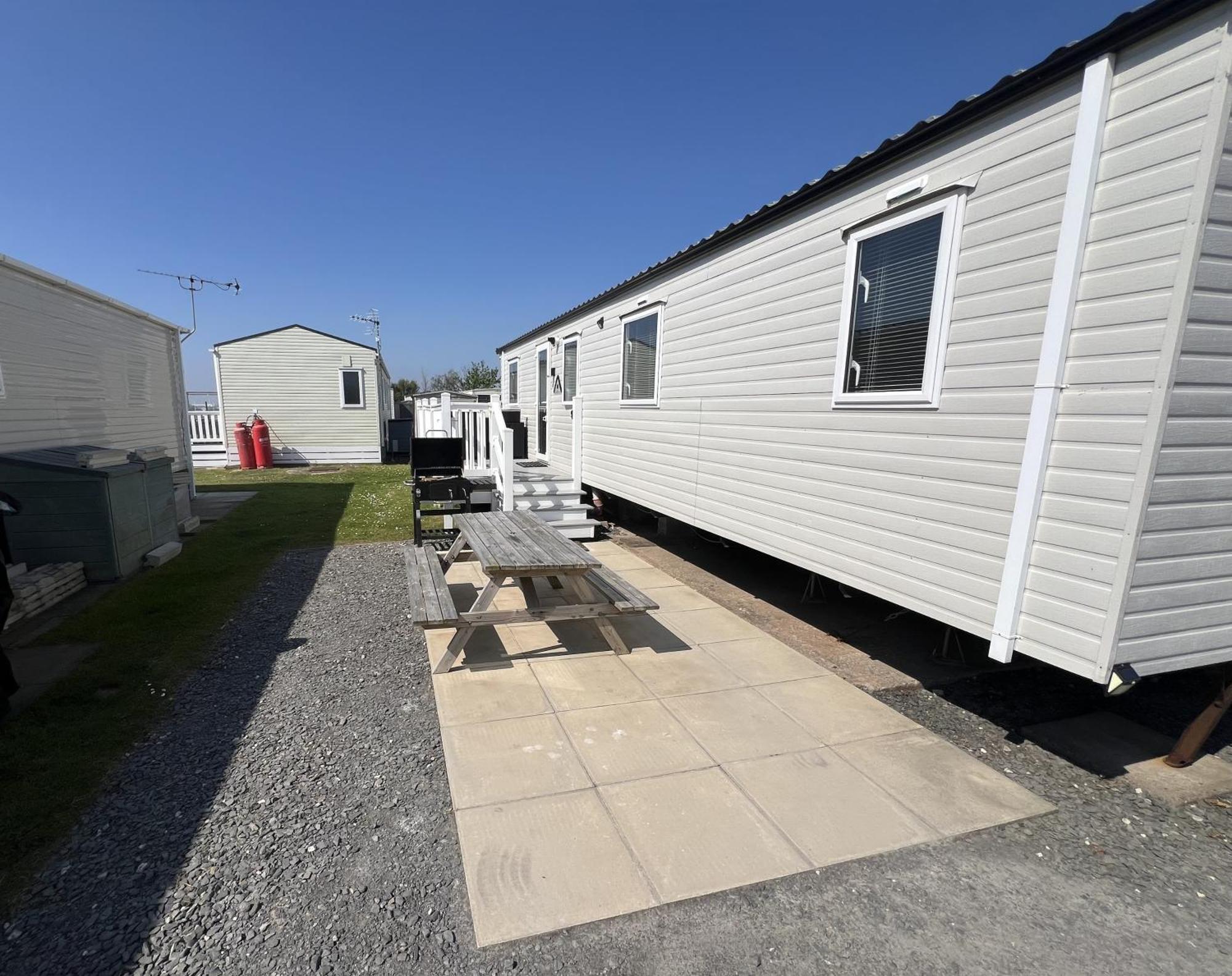 3 Bedroom Modern Caravan Sleeps Up To 8 Millom Luaran gambar
